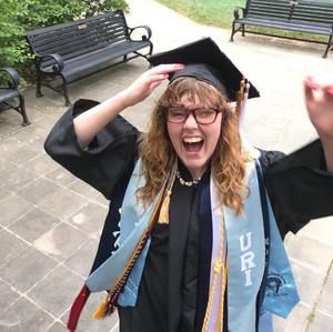 Meet your Posher, Adriana